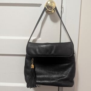 Chic Black Tassel Shoulder Bag